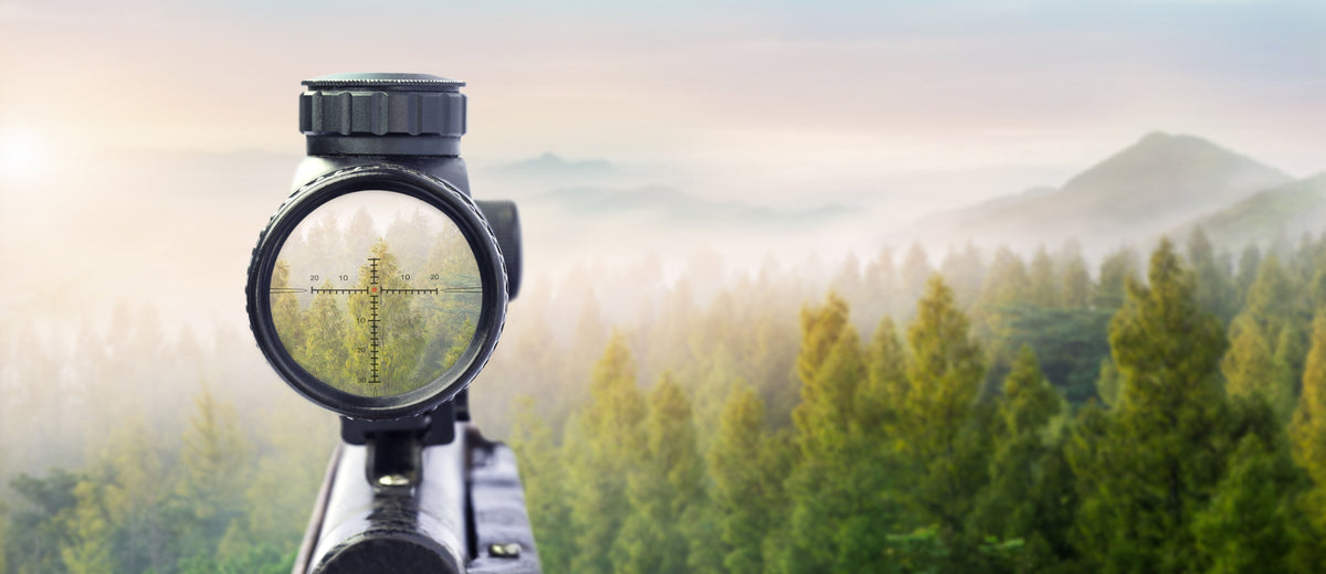 A Quick Guide to Spotting Scopes and Their Uses | SnakeLook